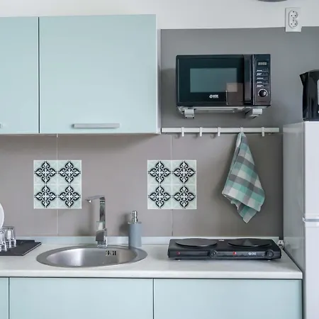 Spacious Coffee Machine With Free Dolce Gusto Coffee Apartment